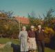 Anna Elene Rasmussen, svigerinde Ella og Carl Beck på besøg i København ca. 1985